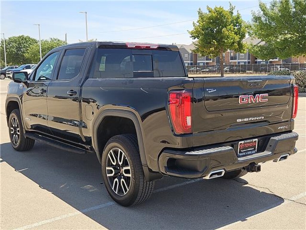 Used 2025 GMC Sierra 1500 AT4 4x4 Crew Cab 5.75 ft. box 147.4 in. WB