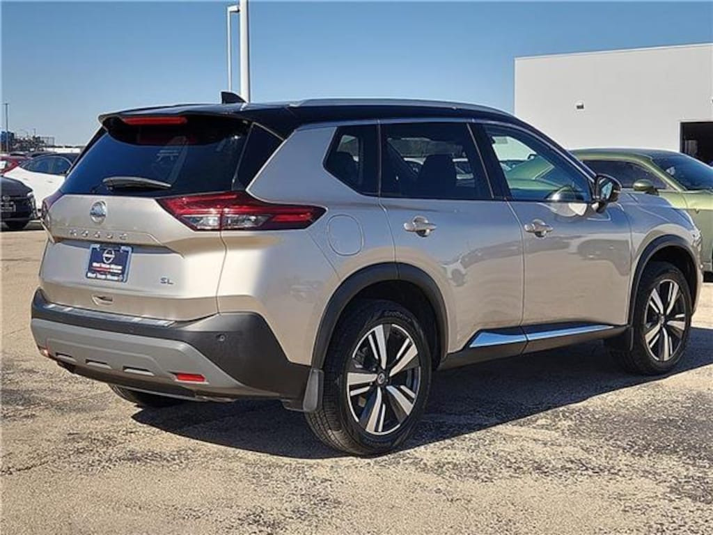 Used 2021 Nissan Rogue SL