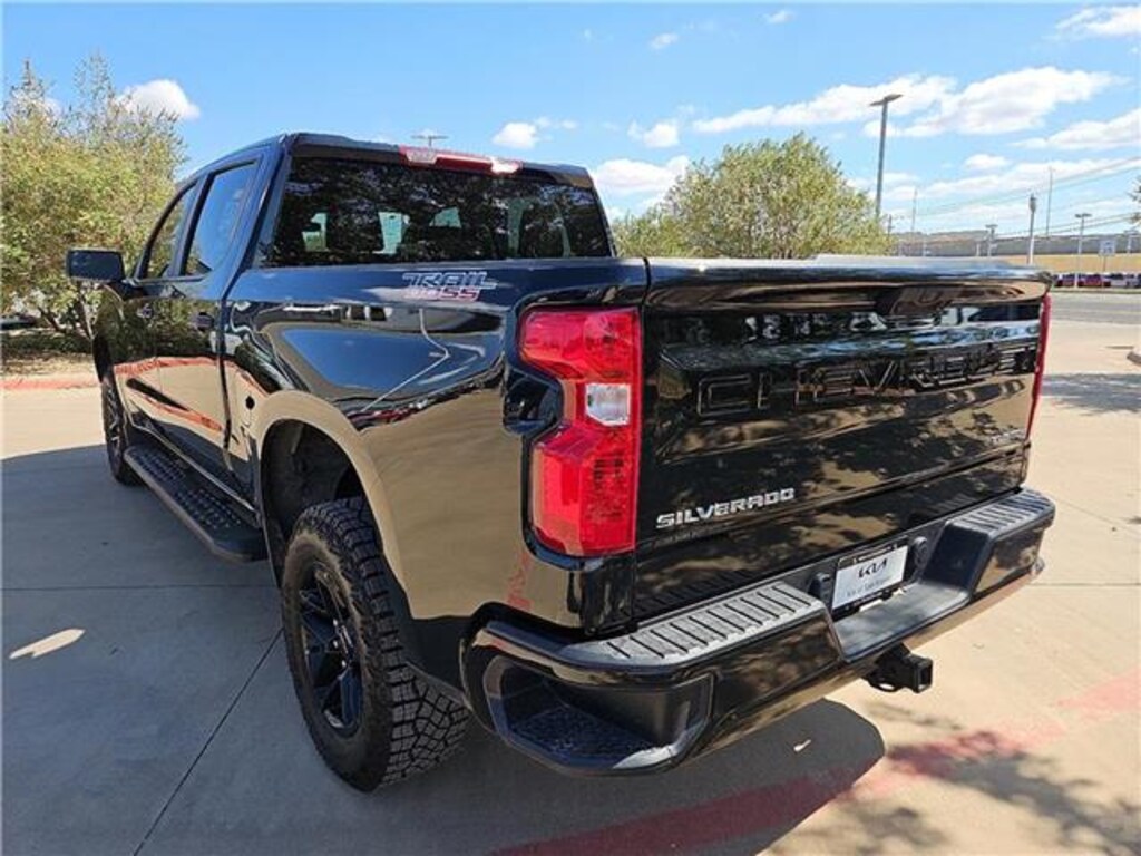Used 2025 Chevrolet Silverado 1500 Custom Trail Boss 4x4 Crew Cab 5.75 ft. box 147.4
