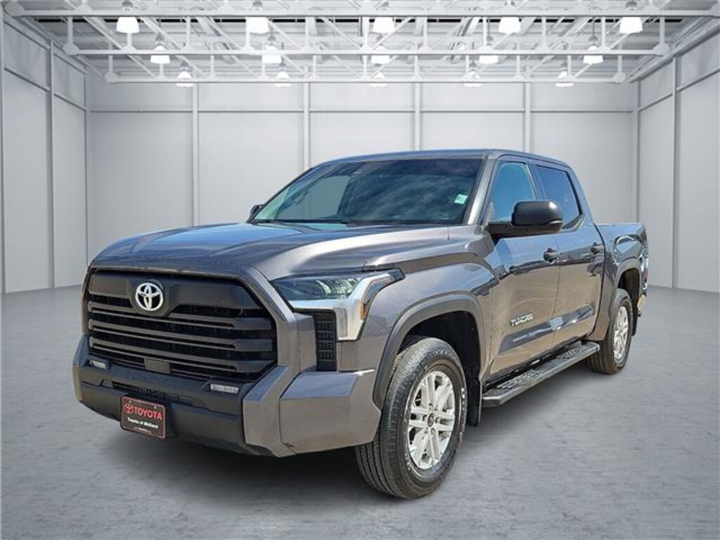 Used 2024 Toyota Tundra SR5 (A10) 4x4 CrewMax 5.5 ft. box 145.7 in. WB