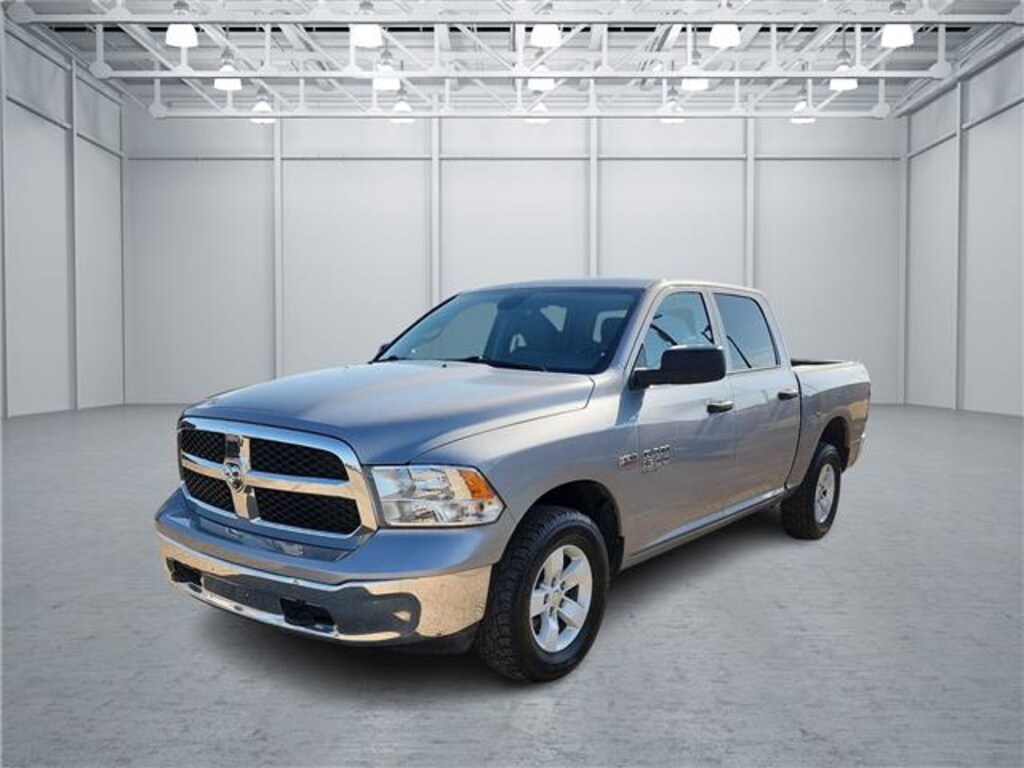 Used 2023 RAM 1500 Classic SLT 4x4 Crew Cab 5.6 ft. box 140 in. WB