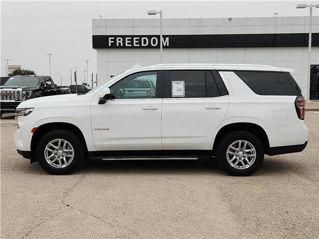 2021 Chevrolet Tahoe LT photo 2