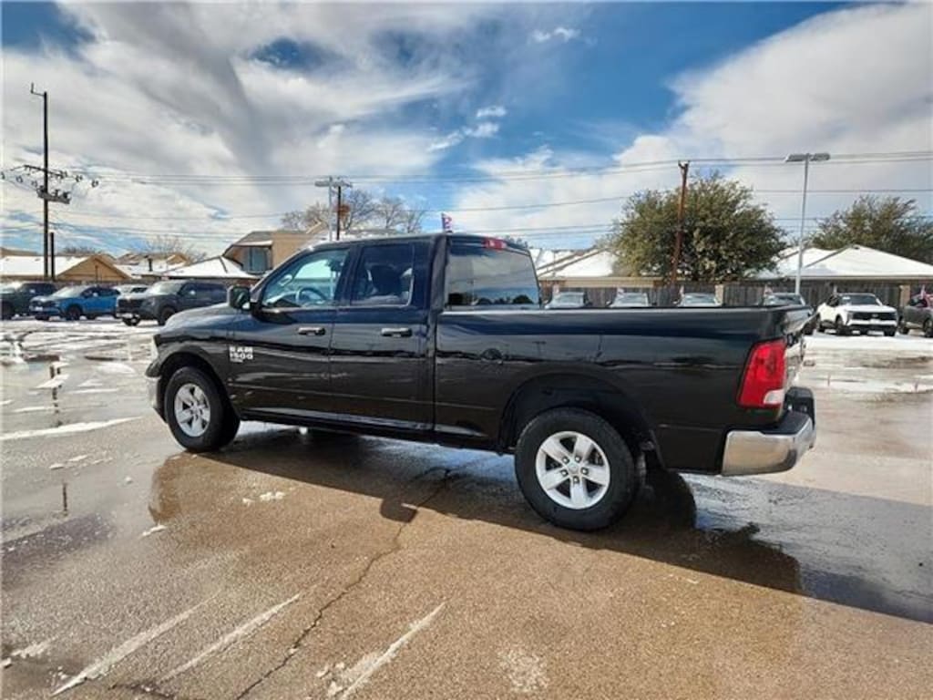 Used 2024 RAM 1500 Classic SLT 4x2 Quad Cab 6.3 ft. box 140 in. WB