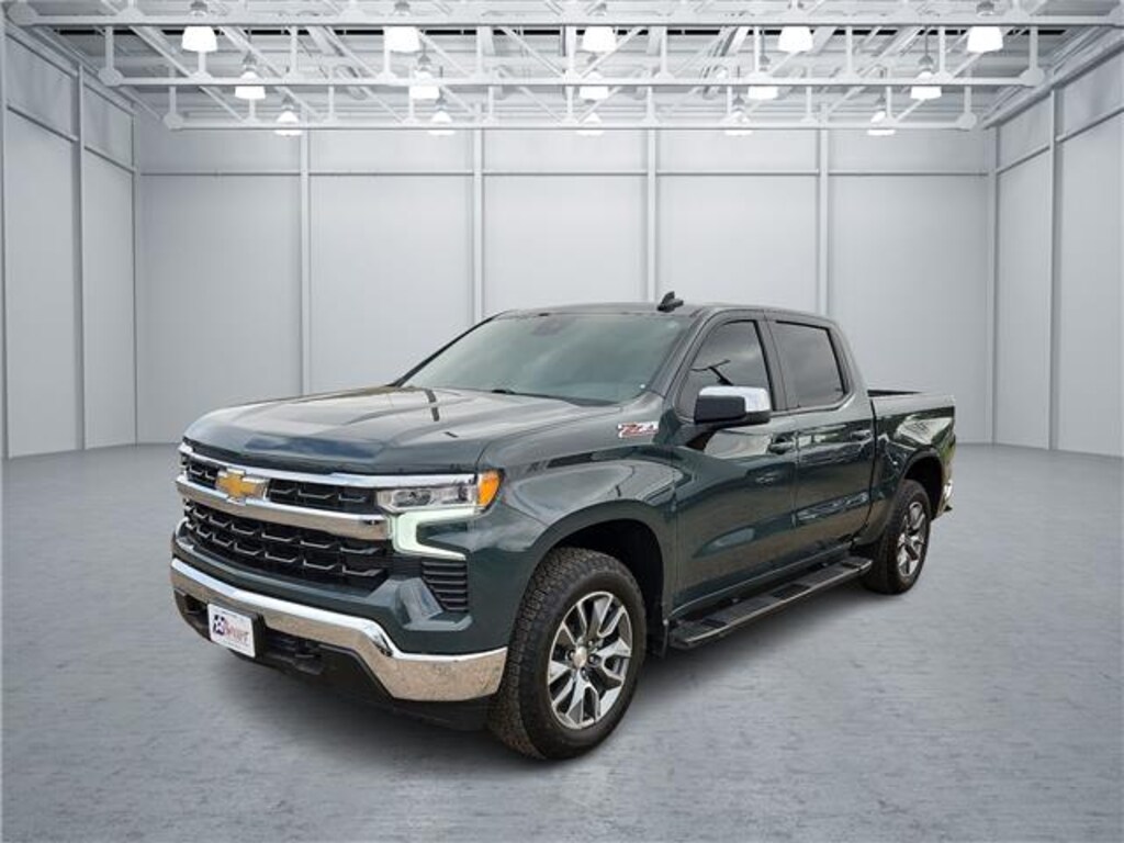 Used 2026 Chevrolet Silverado 1500 LT w/1LT 4x4 Crew Cab 5.75 ft. box 147.4 in. WB