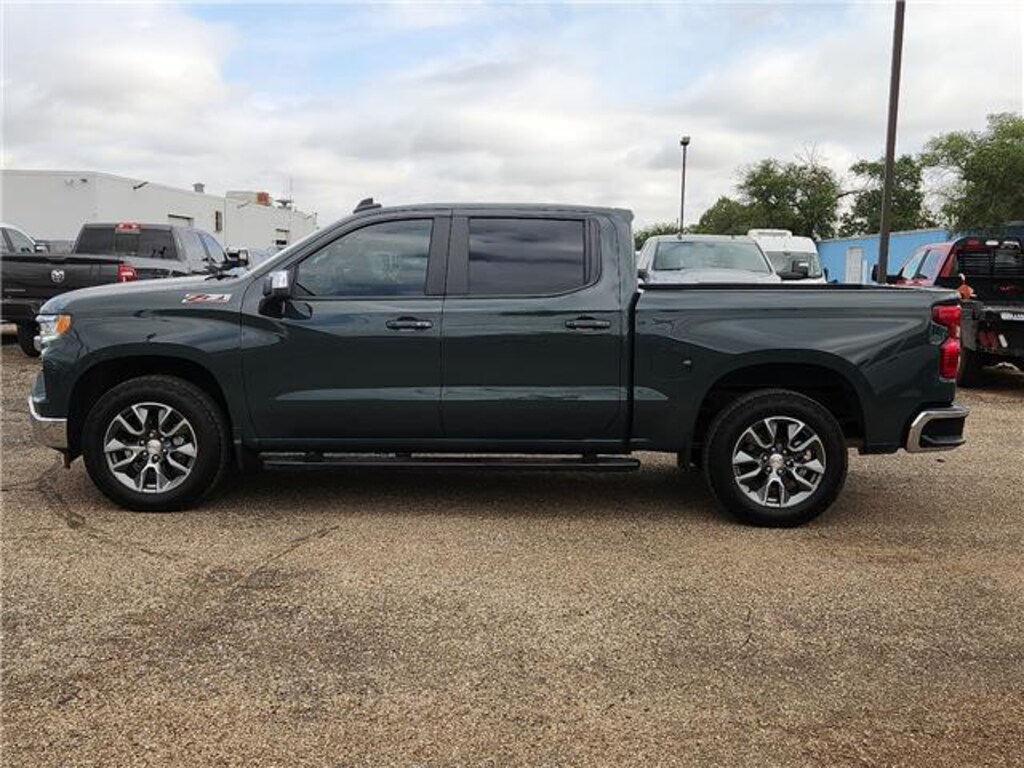 Used 2026 Chevrolet Silverado 1500 LT w/1LT 4x4 Crew Cab 5.75 ft. box 147.4 in. WB