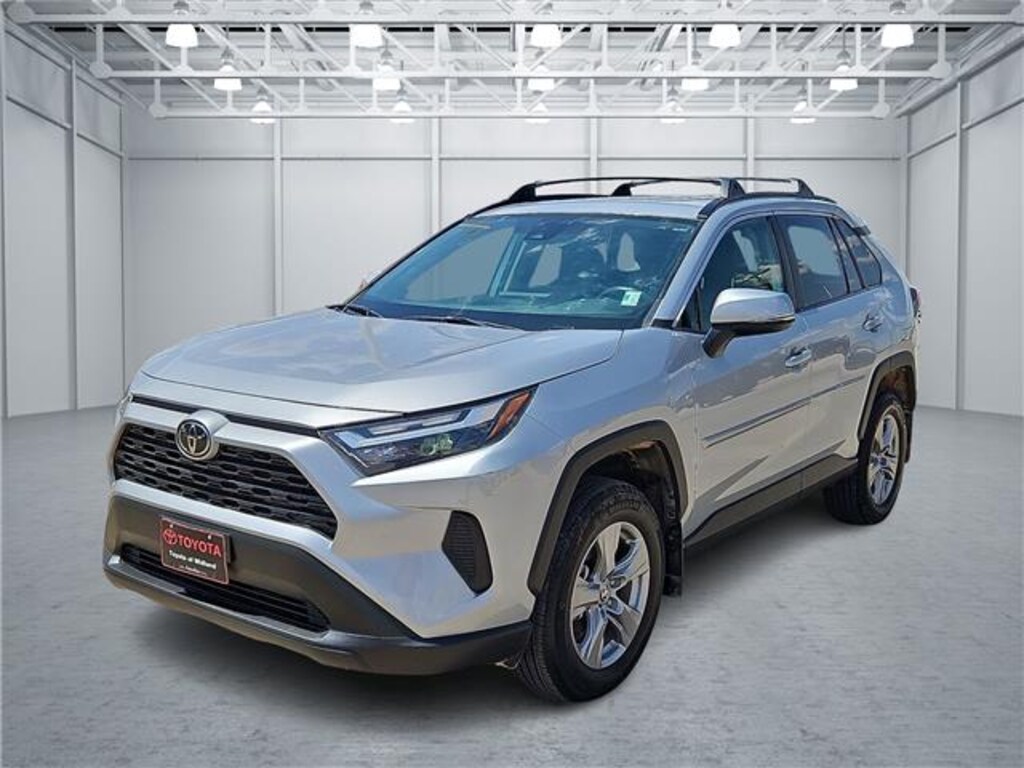 Used 2024 Toyota RAV4 XLE Front-Wheel Drive