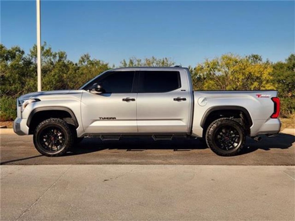 Used 2023 Toyota Tundra SR5 (A10) 4x4 CrewMax 5.5 ft. box 145.7 in. WB