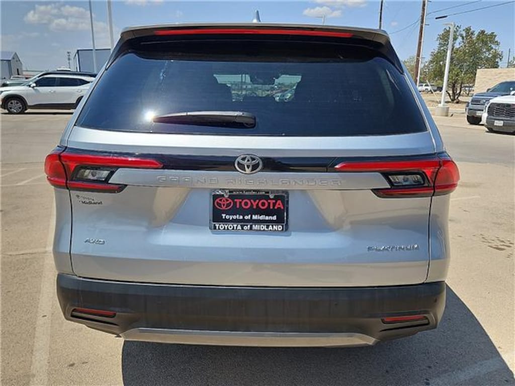 Used 2024 Toyota Grand Highlander Platinum All-Wheel Drive