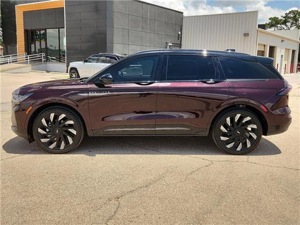 Used 2024 Lincoln Nautilus Reserve All-Wheel Drive