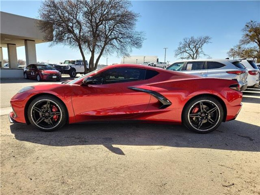 Used 2025 Chevrolet Corvette Stingray w/2LT Coupe