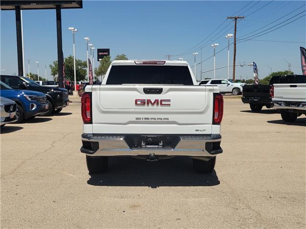 Used 2025 GMC Sierra 1500 SLT 4x2 Crew Cab 5.75 ft. box 147.4 in. WB