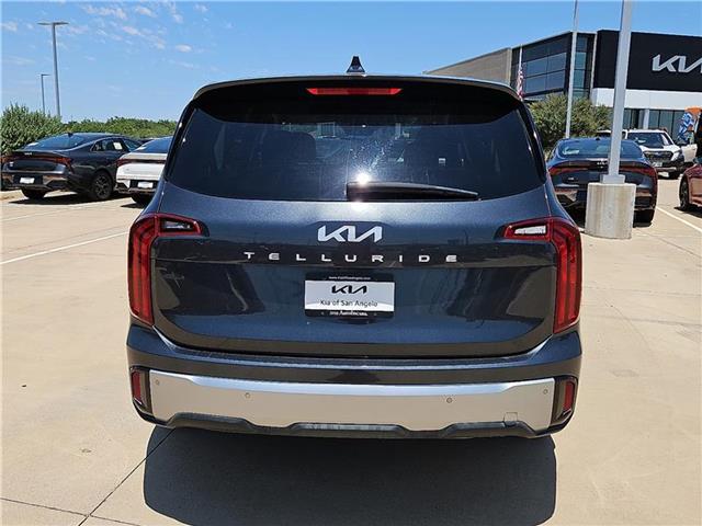 2023 Kia Telluride LX photo 4