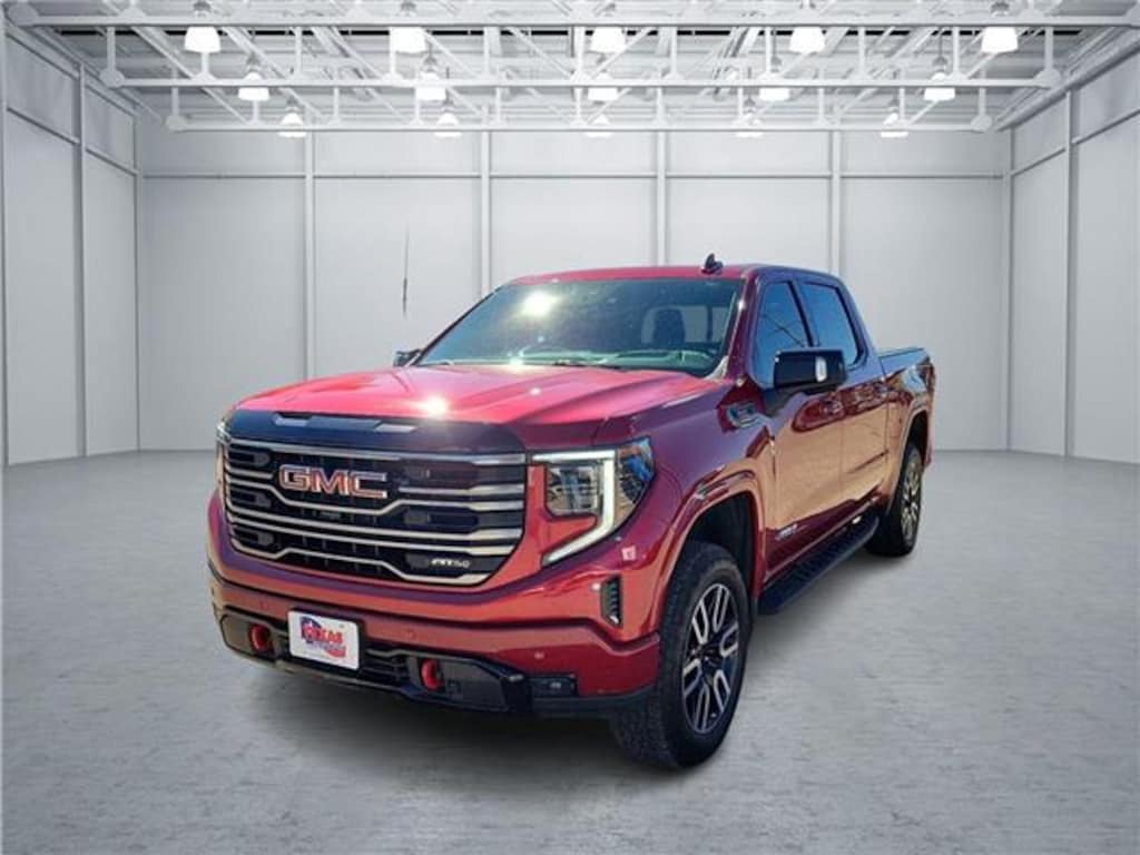 Used 2025 GMC Sierra 1500 AT4 4x4 Crew Cab 5.75 ft. box 147.4 in. WB