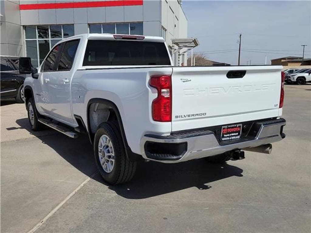 Used 2024 Chevrolet Silverado 2500HD LT 4x4 Crew Cab 6.75 ft. box 159 in. WB