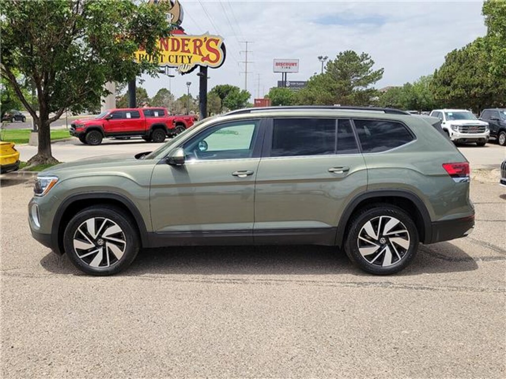 Used 2026 Volkswagen Atlas 2.0T SE w/Technology Front-Wheel Drive