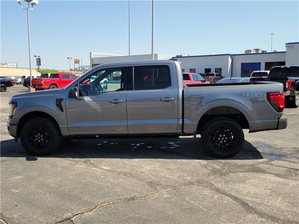 Used 2024 Ford F-150 XLT 4x4 SuperCrew Cab 5.5 ft. box 145 in. WB