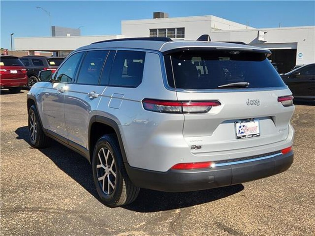 Used 2024 Jeep Grand Cherokee L Limited 4x4