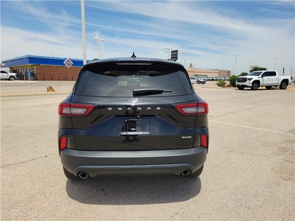 Used 2025 Ford Escape ST-Line All-Wheel Drive