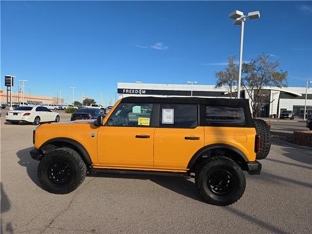 2022 Ford Bronco Big Bend photo 2