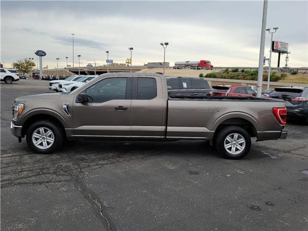 Used 2022 Ford F-150 XLT 4x2 SuperCab 8 ft. box 163 in. WB