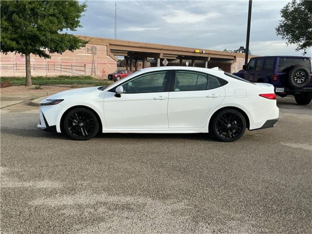 Used 2025 Toyota Camry XSE