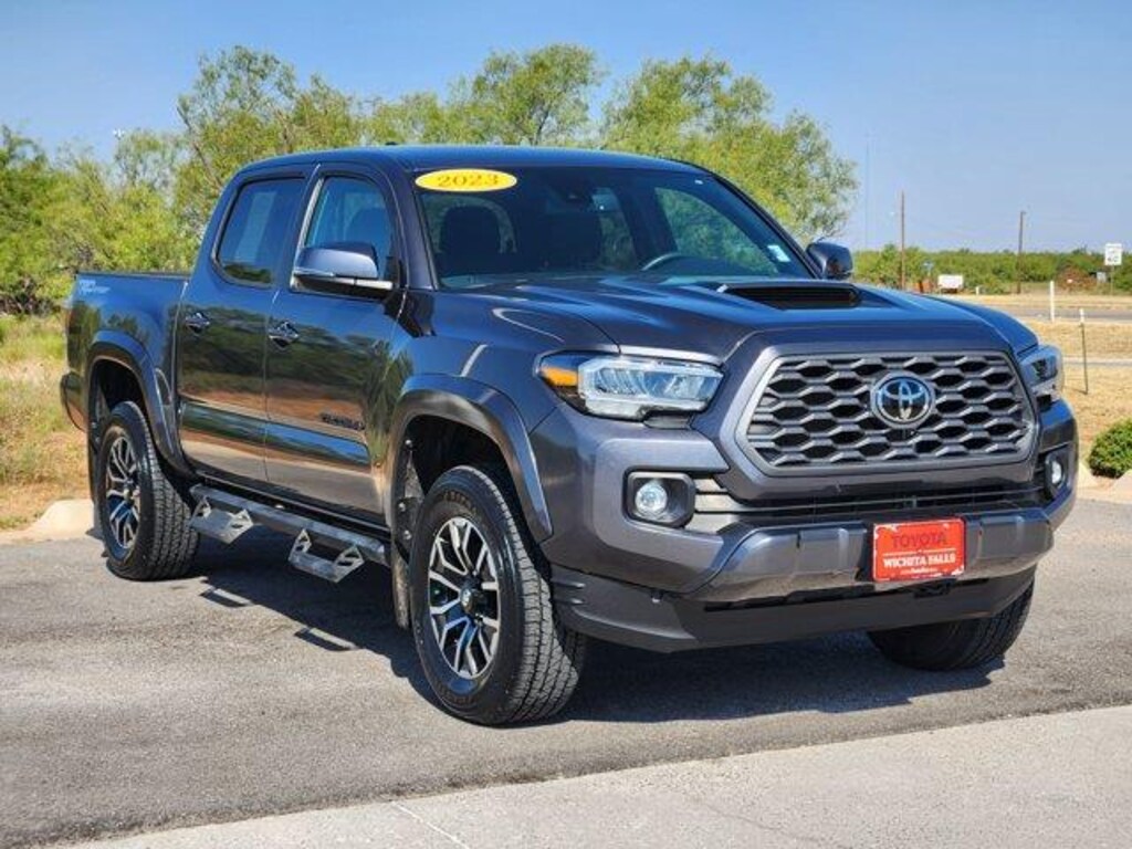 Used 2023 Toyota Tacoma TRD Sport V6 4x2 Double Cab 5 ft. box 127.4 in. WB