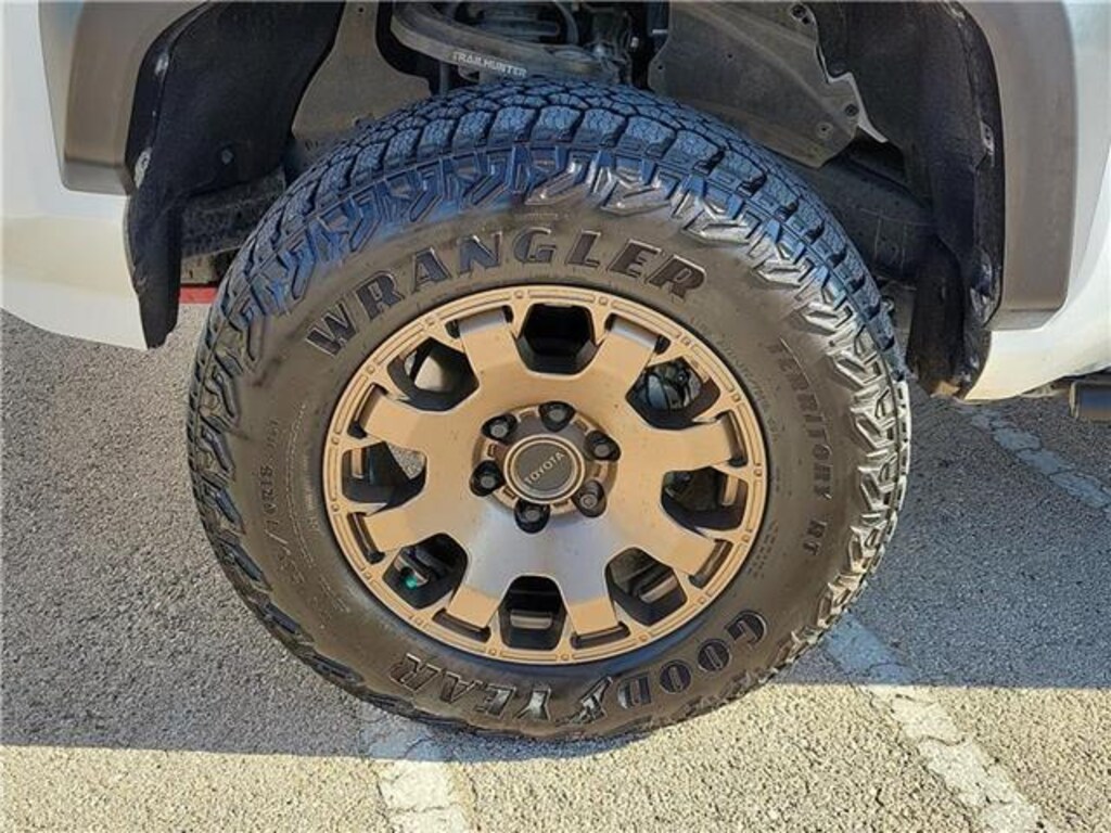 Used 2025 Toyota Tacoma Hybrid Trailhunter 4x4 Double Cab 5 ft. box