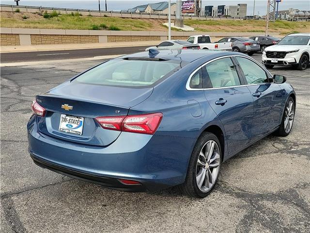 2024 Chevrolet Malibu Premier 2LT photo 4