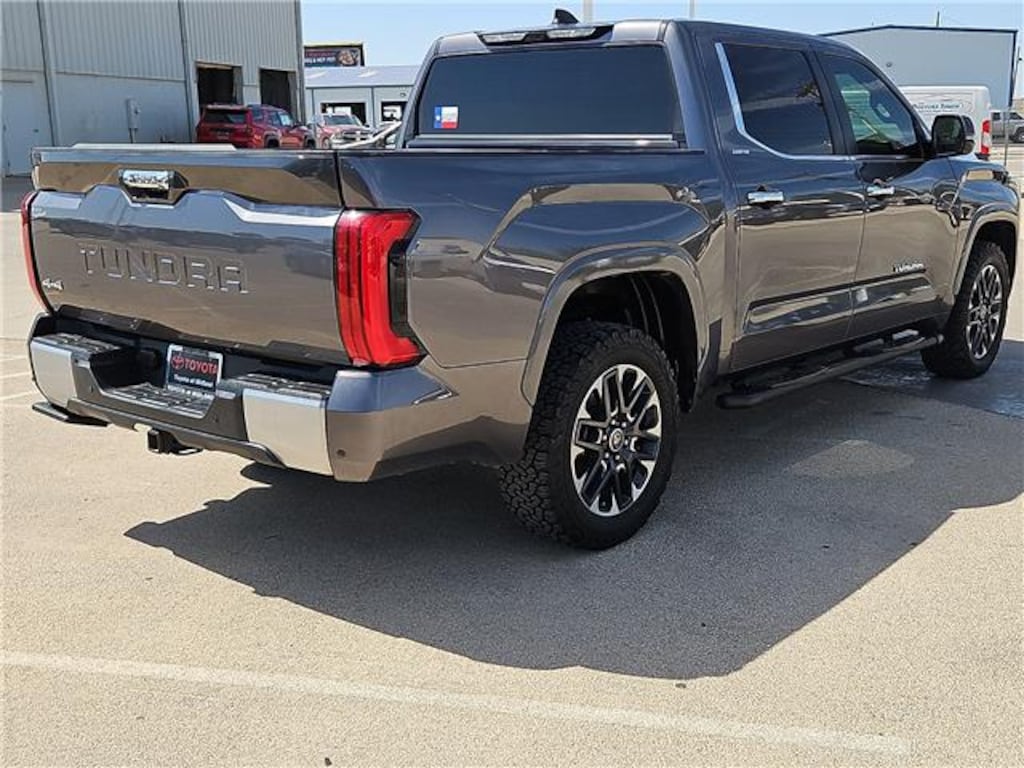 Used 2024 Toyota Tundra Limited (A10) 4x4 CrewMax 5.5 ft. box 145.7 in. WB