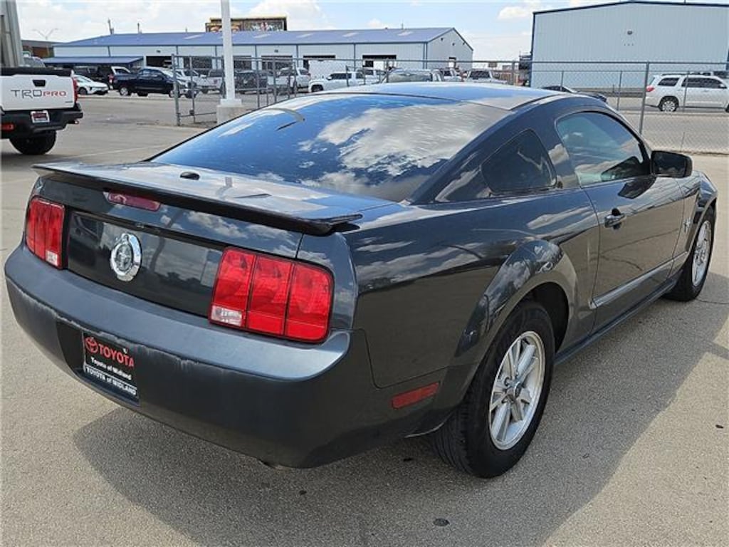 Used 2009 Ford Mustang V6 Coupe