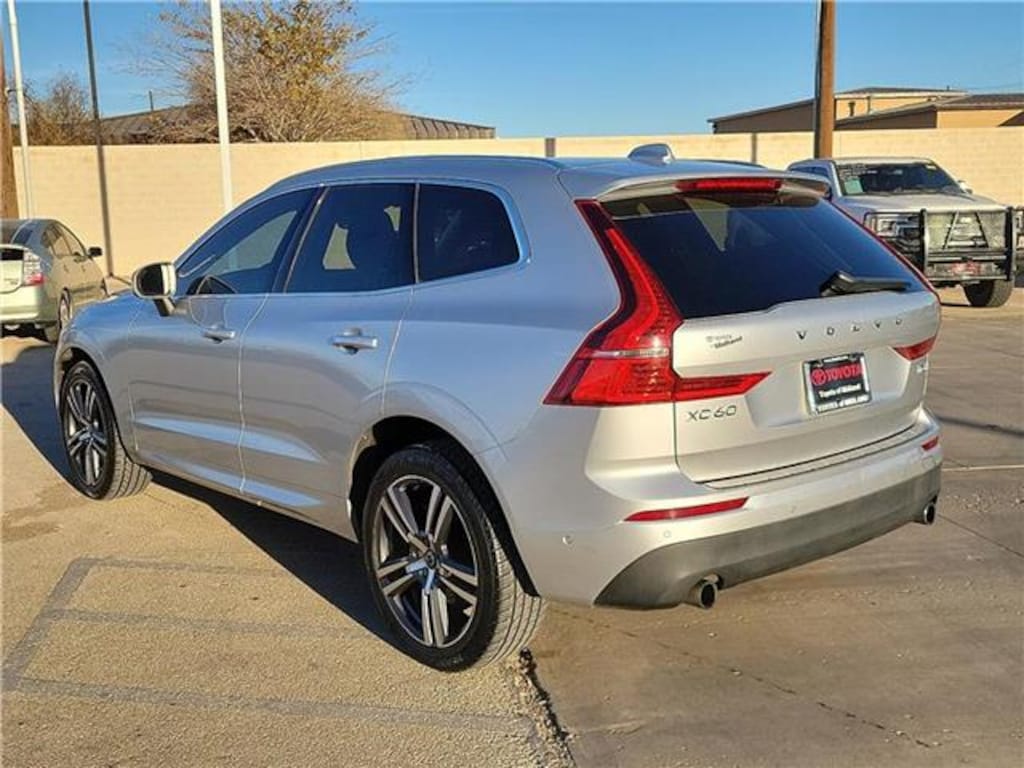 Used 2019 Volvo XC60 T6 Momentum All-wheel Drive