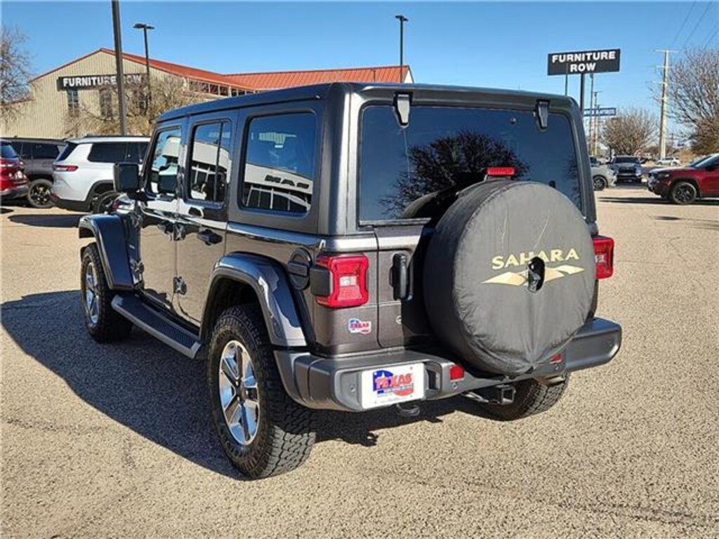 Used 2018 Jeep Wrangler Unlimited Sahara 4x4