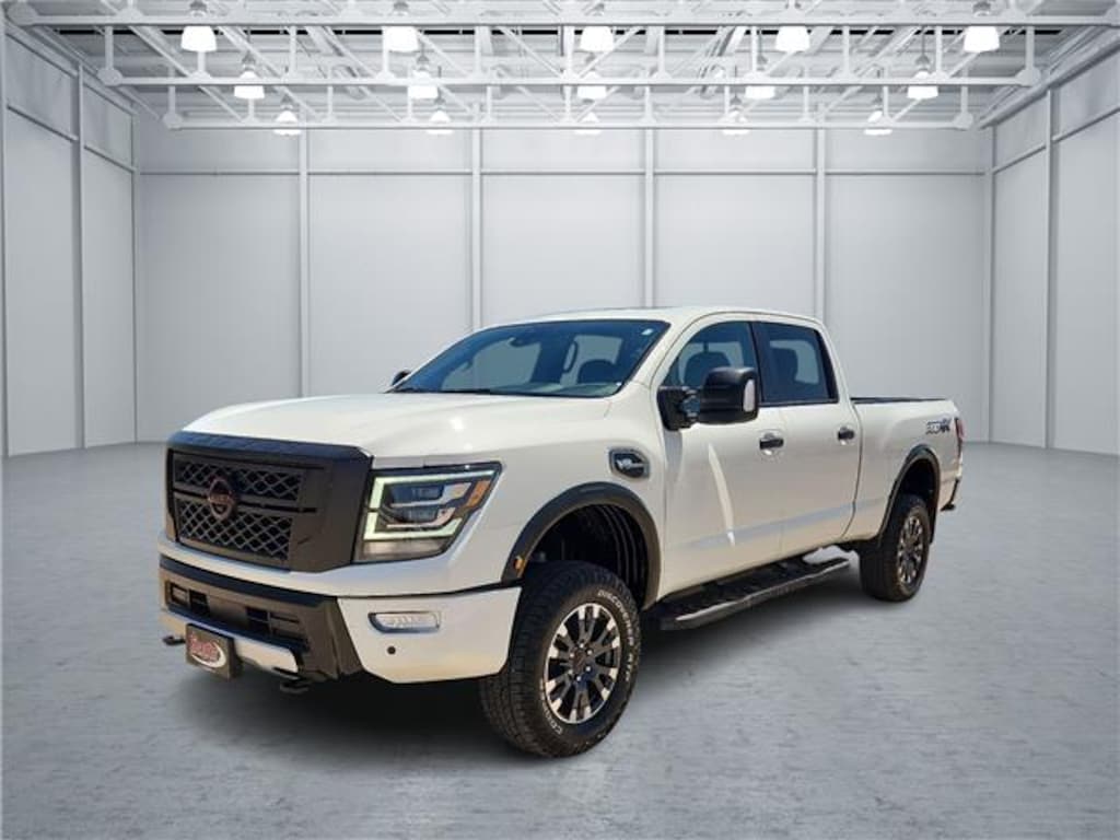 Used 2024 Nissan Titan XD PRO-4X (A9) 4x4 Crew Cab 6.5 ft. box 151.6 in. WB