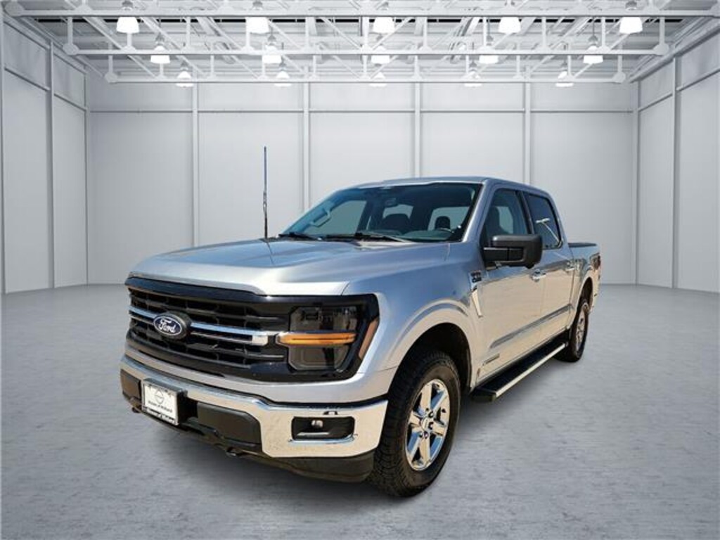 Used 2024 Ford F-150 XLT 4x4 SuperCrew Cab 5.5 ft. box 145 in. WB