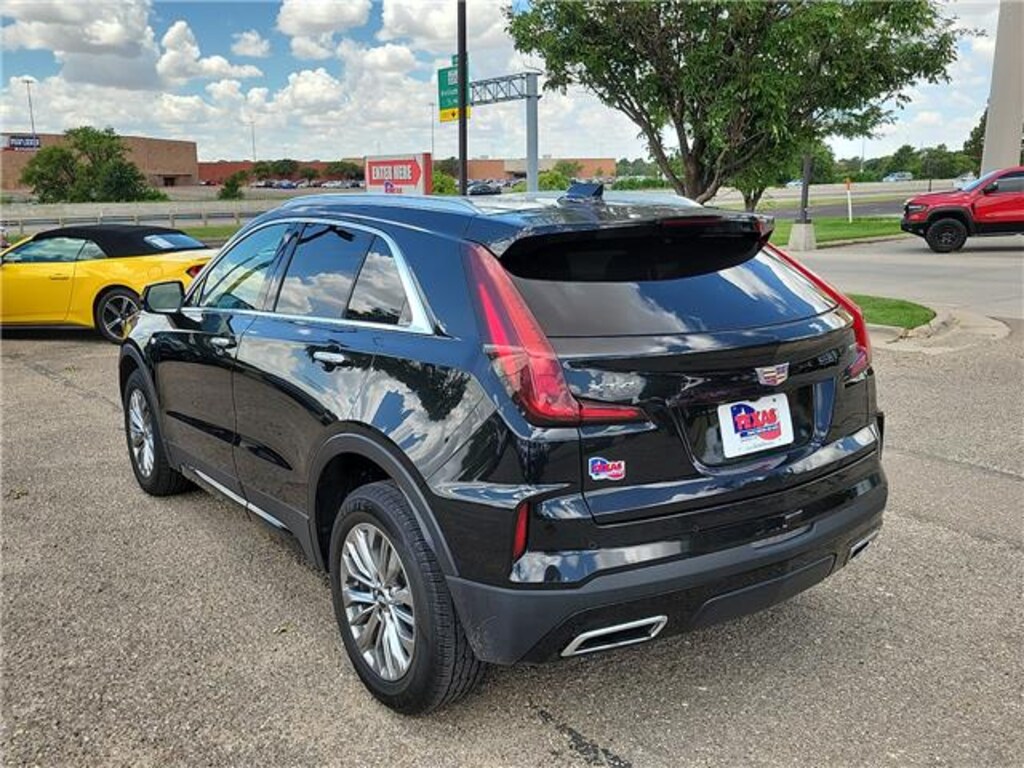 Used 2024 Cadillac XT4 Premium Luxury Front-Wheel Drive