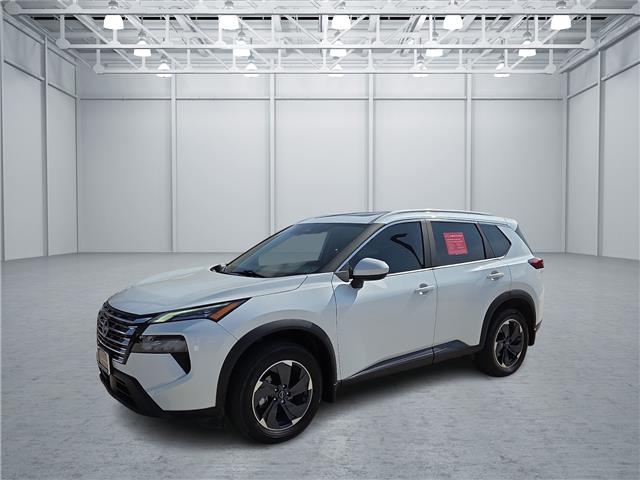 Used 2024 Nissan Rogue SV