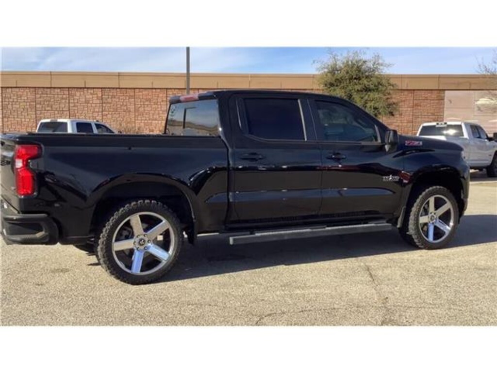 Used 2021 Chevrolet Silverado 1500 RST 4x4 Crew Cab 5.75 ft. box 147.4 in. WB