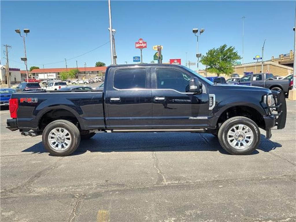 Used 2021 Ford F-250 Limited 4x4 Crew Cab 6.75 ft. box 160 in. WB SRW Sedan