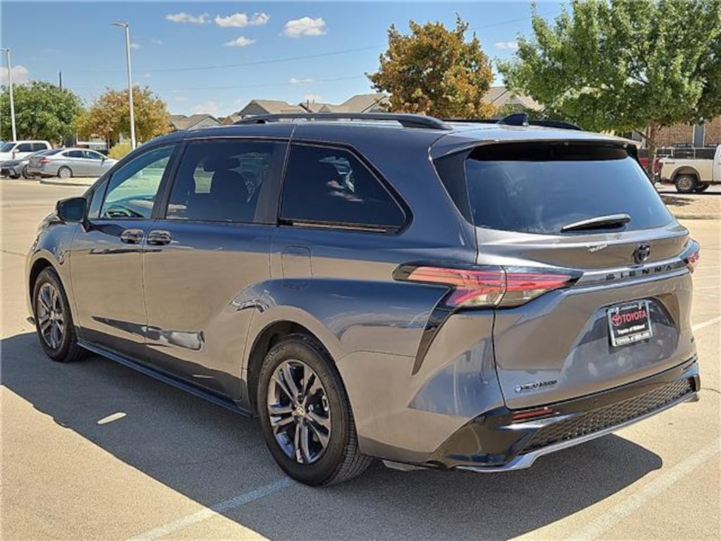 Used 2025 Toyota Sienna XSE 7 Passenger