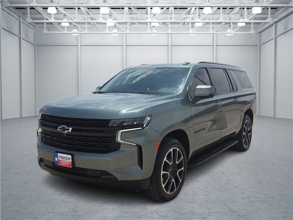 Used 2024 Chevrolet Suburban RST 4x4