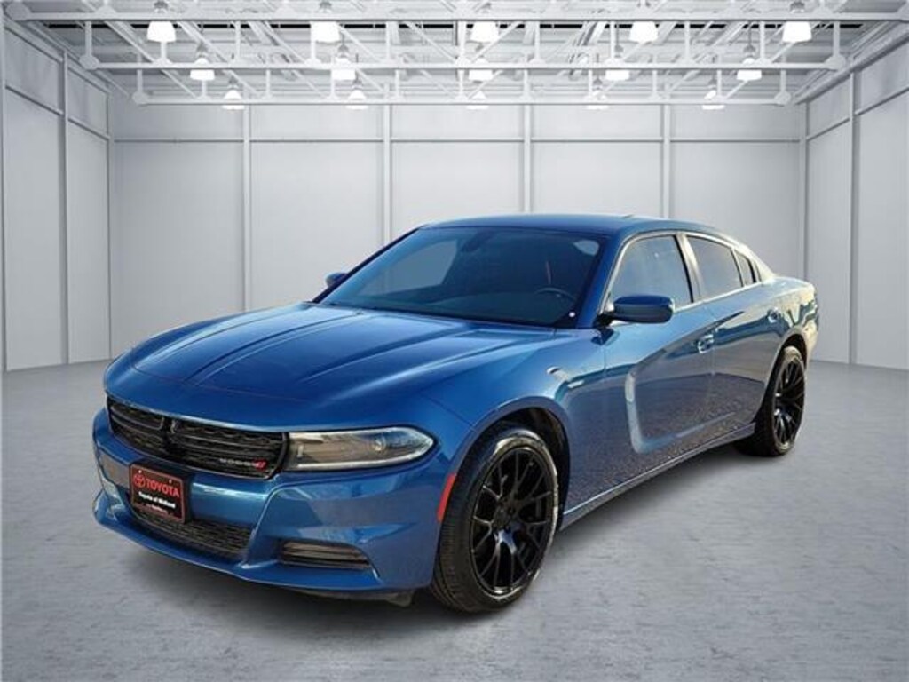 Used 2022 Dodge Charger SXT Rear-Wheel Drive Sedan