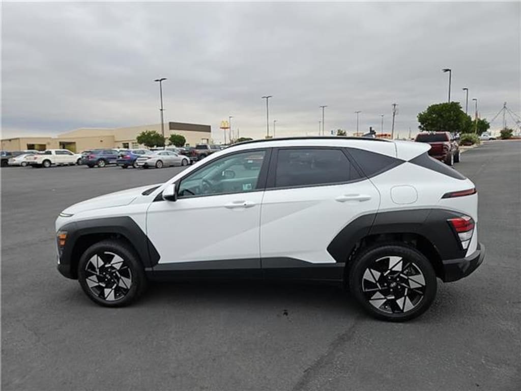 Used 2024 Hyundai Kona SEL (IVT) All-Wheel Drive