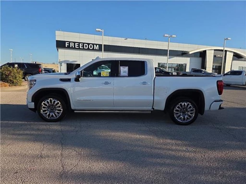 Used 2024 GMC Sierra 1500 Denali Ultimate 4x4 Crew Cab 5.75 ft. box 147.4 in