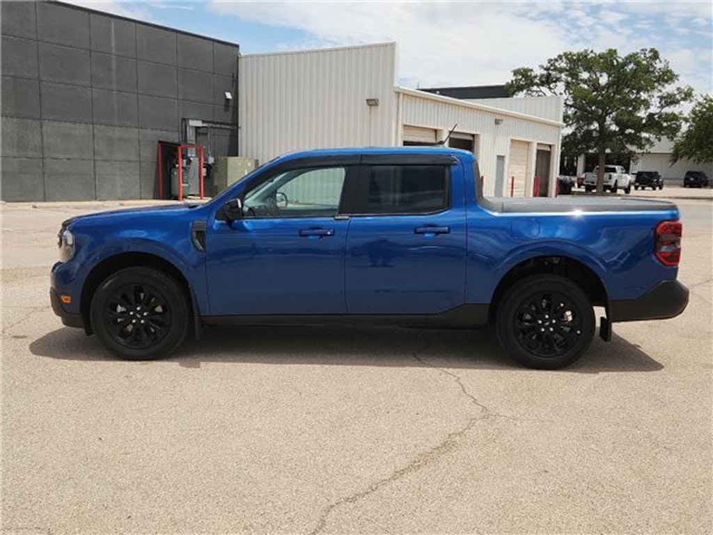 Used 2024 Ford Maverick Lariat Front-Wheel Drive SuperCrew 4.5 ft. box 121