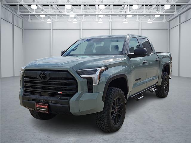Used 2025 Toyota Tundra SR5 (A10) 4x4 CrewMax 5.5 ft. box 145.7 in. WB