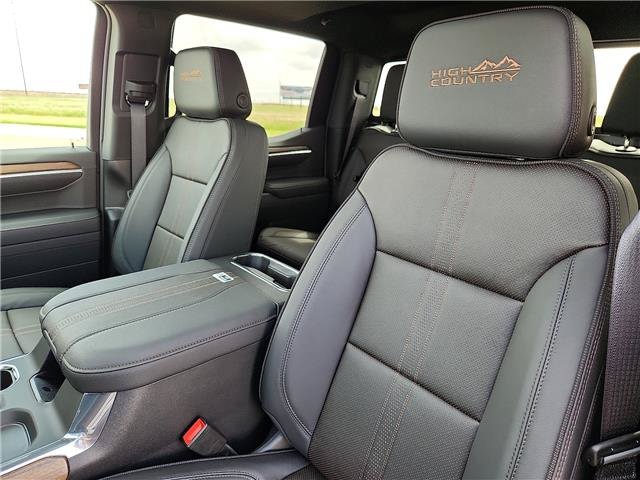2026 Chevrolet Silverado 1500 High Country - Photo 15