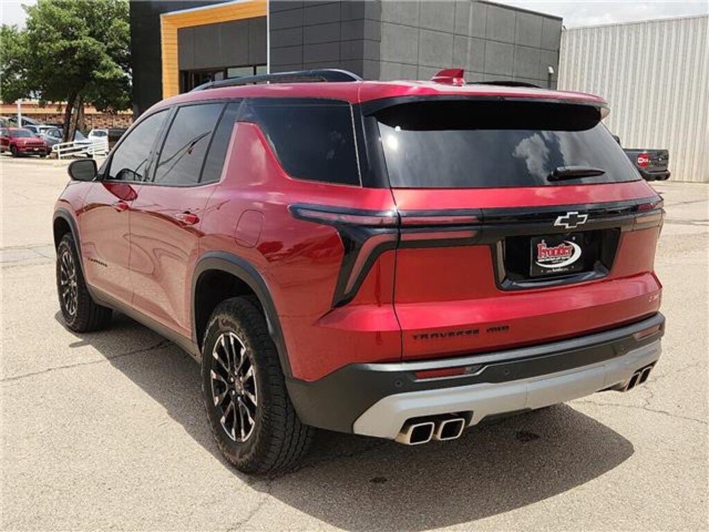 Used 2025 Chevrolet Traverse Z71 All-Wheel Drive