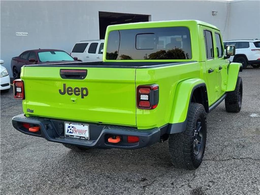 Used 2021 Jeep Gladiator Mojave 4x4 Crew Cab 5 ft. box