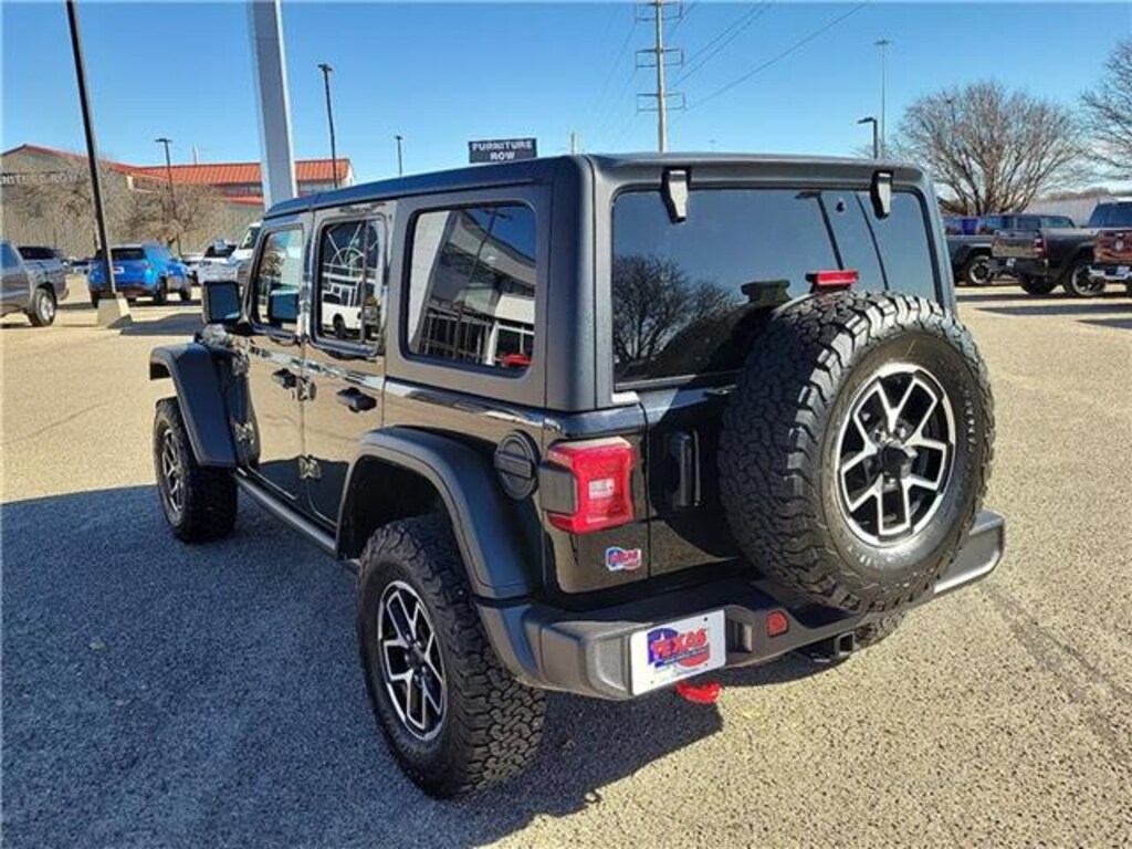Used 2024 Jeep Wrangler Rubicon 4x4