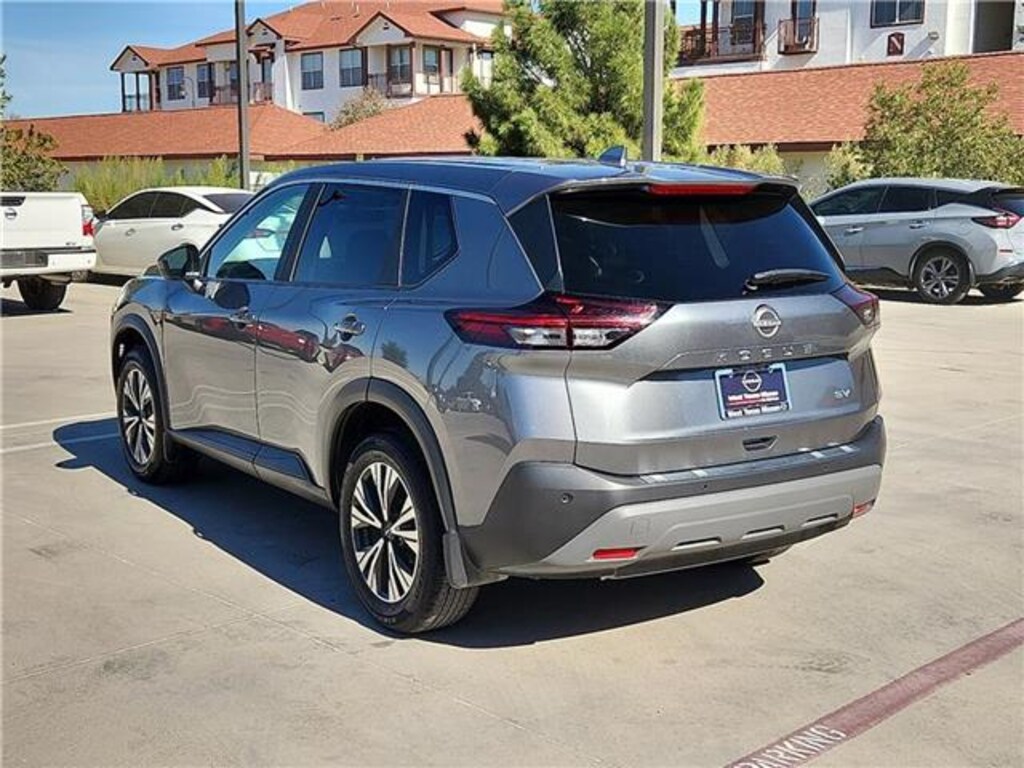 Used 2023 Nissan Rogue SV